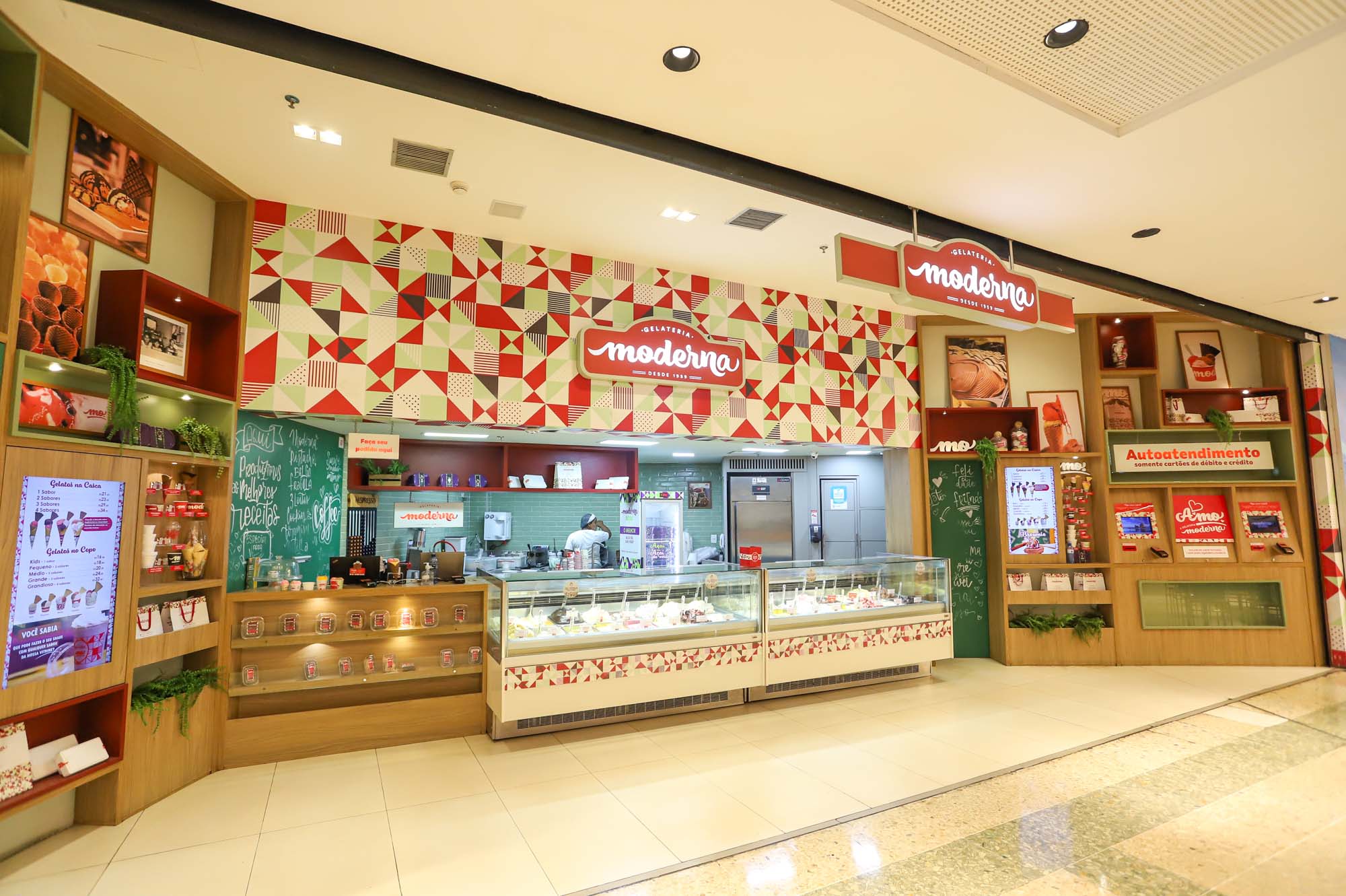 GELATERIA MODERNA