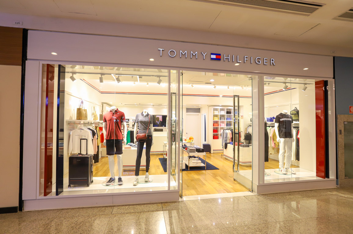 TOMMY HILFIGER