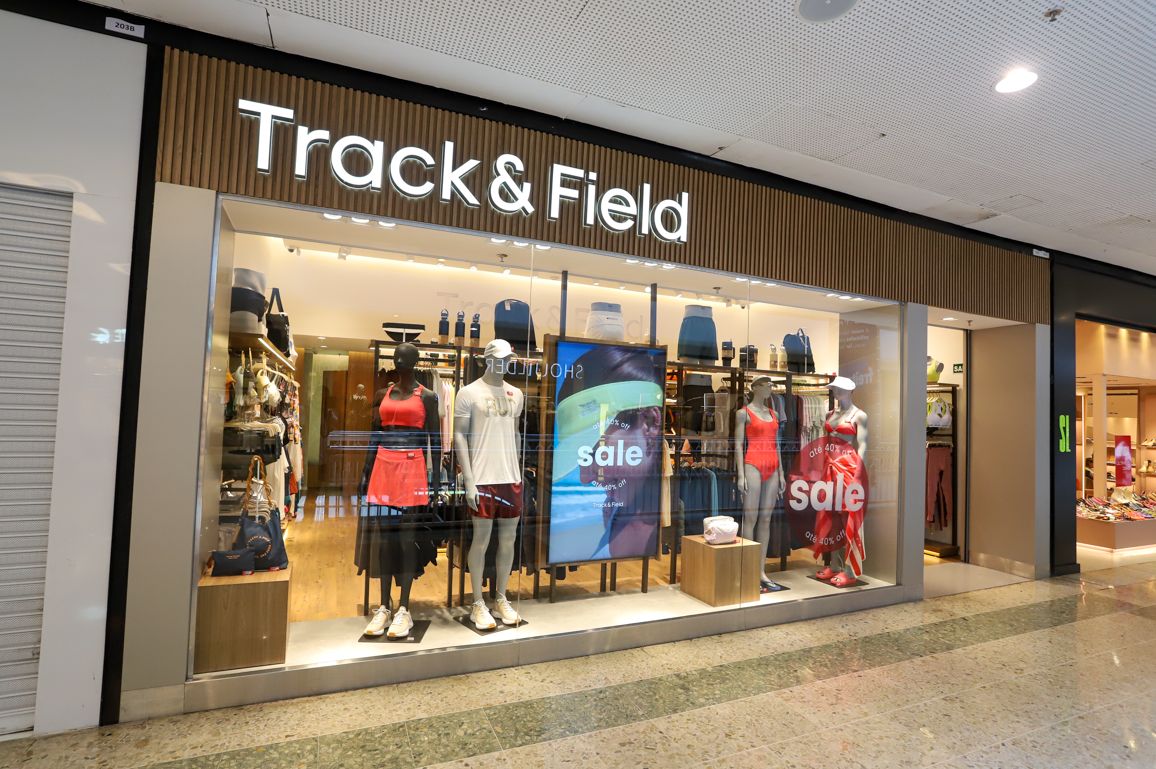 TRACK & FIELD
